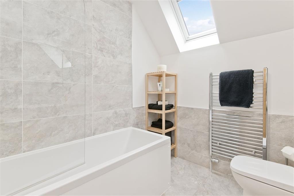 1 Lady Foulis Road,
Foodieash,
Cupar,
KY15 4FA - image 10