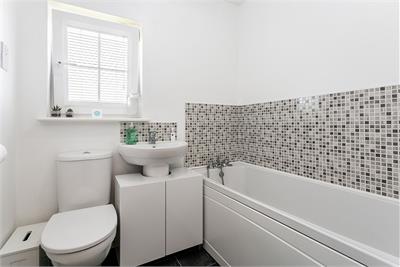 12 Mallard Walk,
Prestonpans,
EH32 9GD - image 19