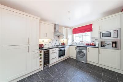 85, Springwood Rise Kelso, TD5 8BE - image 2