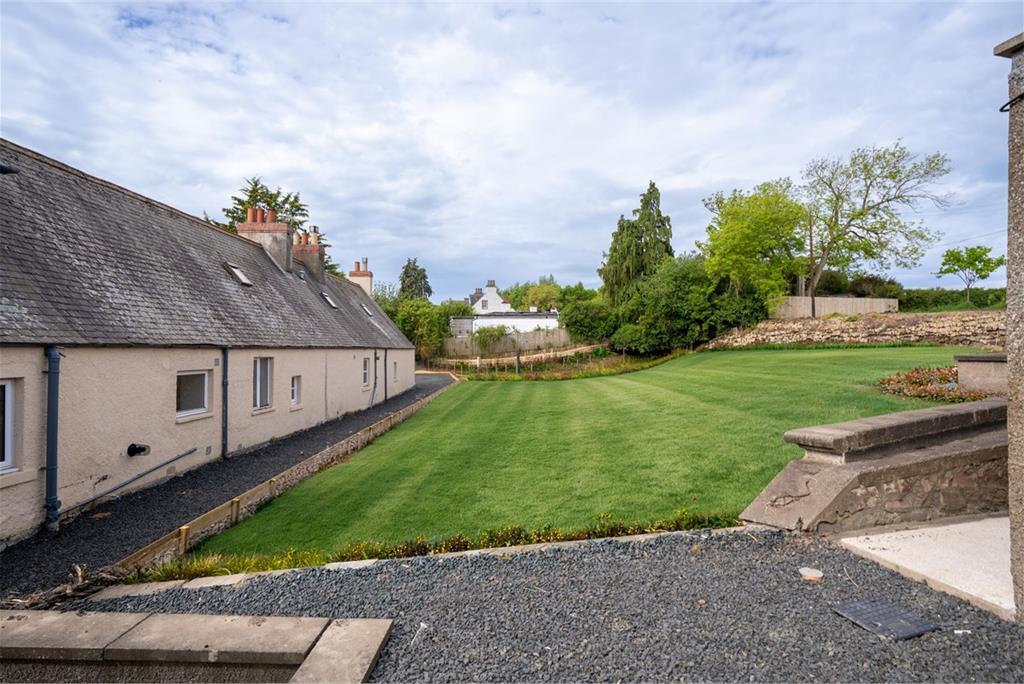 5 Clintmains Cottages,
St. Boswells,
Melrose,
TD6 0DY - image 8