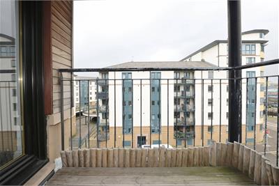 7/14 Tower Place, The Shore, Edinburgh, EH6 7BZ - image 19