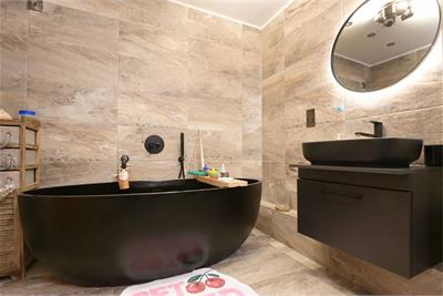 7/14 Tower Place, The Shore, Edinburgh, EH6 7BZ - image 10
