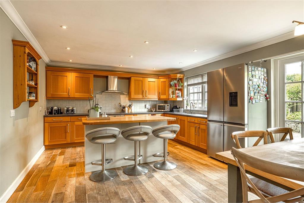 7 Kaimknowe, Kelso, TD5 7NX - image 2