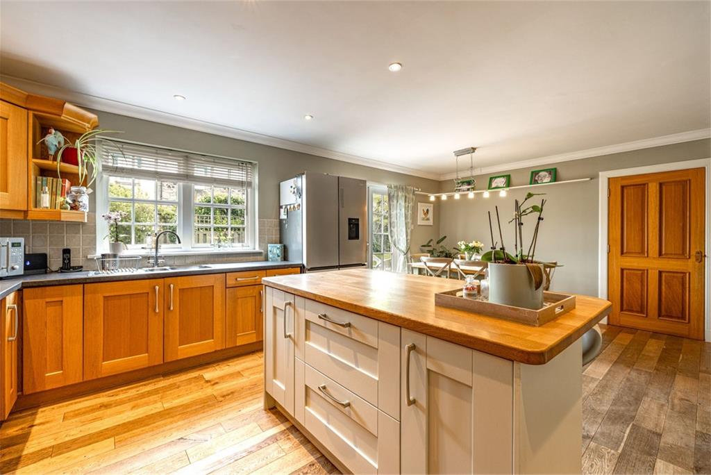 7 Kaimknowe, Kelso, TD5 7NX - image 4