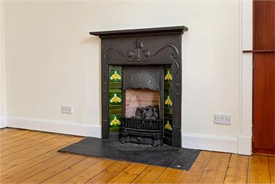 14 Hawthornbank Place, Edinburgh, EH6 4HG - image 3