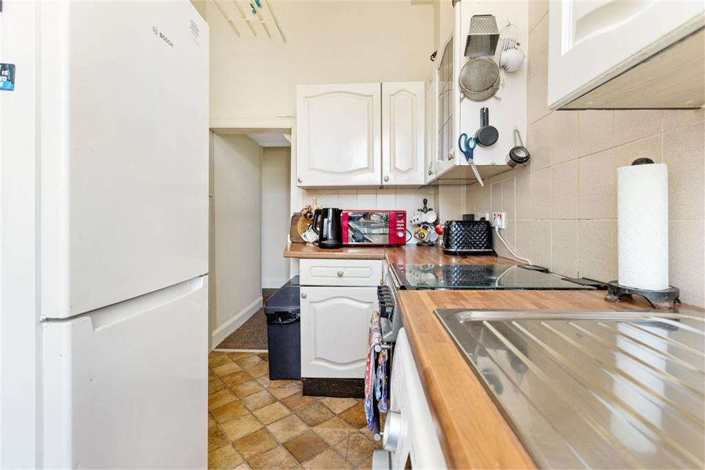 14 Hawthornbank Place, Edinburgh, EH6 4HG - image 9