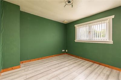 95 Oxgangs Farm Avenue, Edinburgh, EH13 9PU - image 6