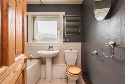 95 Oxgangs Farm Avenue, Edinburgh, EH13 9PU - image 8
