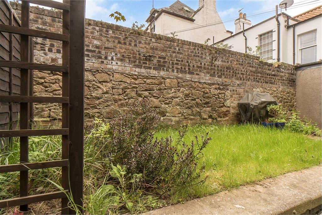1c Market Place, North Berwick, East Lothian, EH39 4JF - image 11