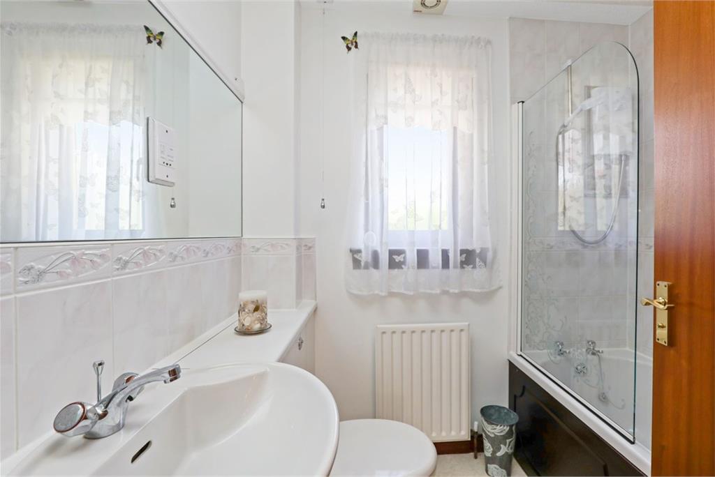 25 Victoria Road, Newtongrange, EH22 4NN - image 14