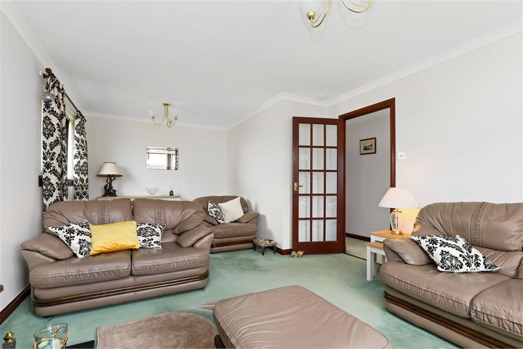 25 Victoria Road, Newtongrange, EH22 4NN - image 3