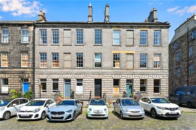 15/4 Pitt Street, Edinburgh, EH6 4BX - image 2