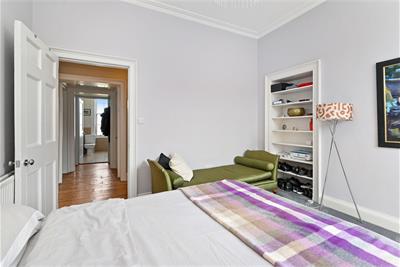 15/4 Pitt Street, Edinburgh, EH6 4BX - image 9