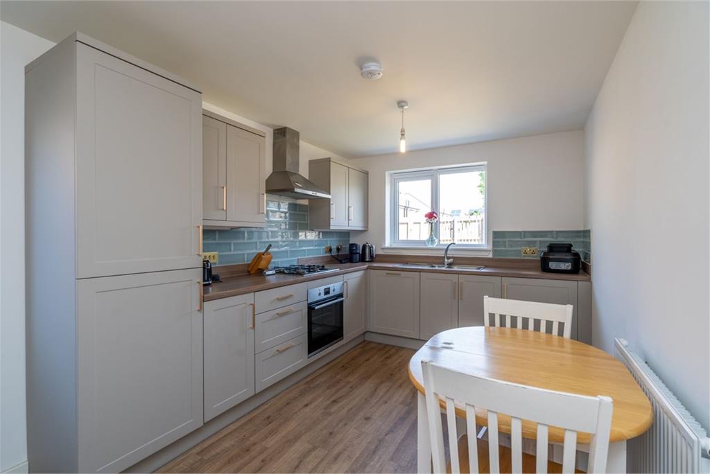 42 Craighall Avenue, Musselburgh, East Lothian, EH21 8FQ - image 3