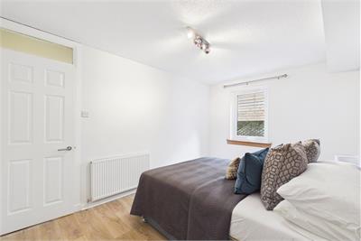 1/2 Sunbury Place, Edinburgh, EH4 3BY - image 9