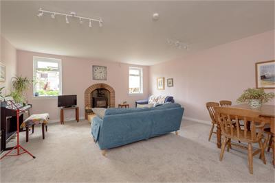 32 Market Street, Haddington, EH41 3JE - image 2