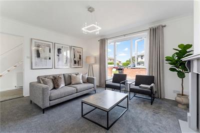 23 Craigour Crescent, Moredun, Edinburgh, EH17 7PL - image 1