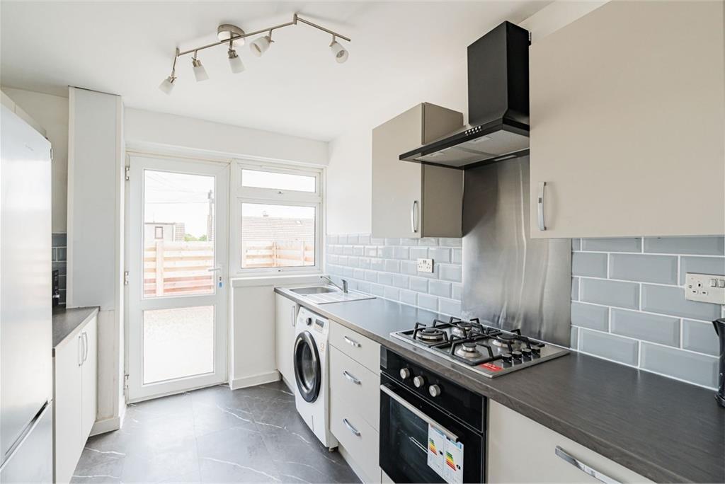 55 Redhall Crescent, Edinburgh, EH14 2HD - image 2