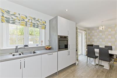 37 Kings View Crescent, Ratho, EH28 8AF - image 3
