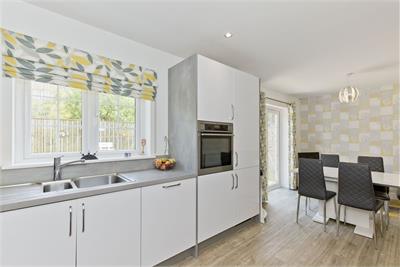 37 Kings View Crescent, Ratho, EH28 8AF - image 5
