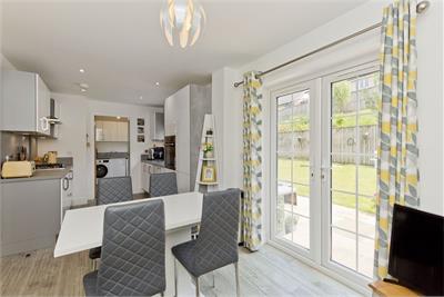37 Kings View Crescent, Ratho, EH28 8AF - image 10