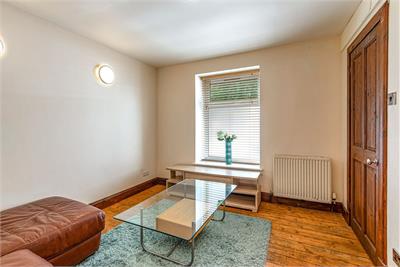 53 Buccleuch Road, Selkirk, TD7 5DL - image 2