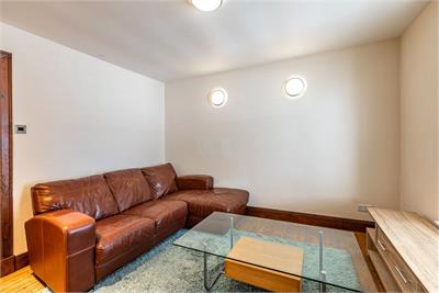 53 Buccleuch Road, Selkirk, TD7 5DL - image 4