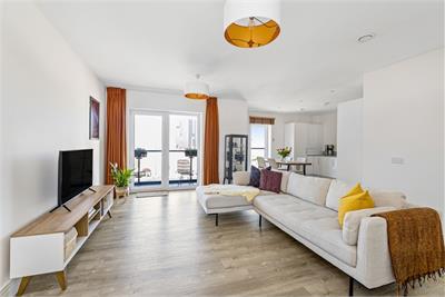 71/6 Ocean Drive, Leith, Edinburgh, EH6 6BP - image 2