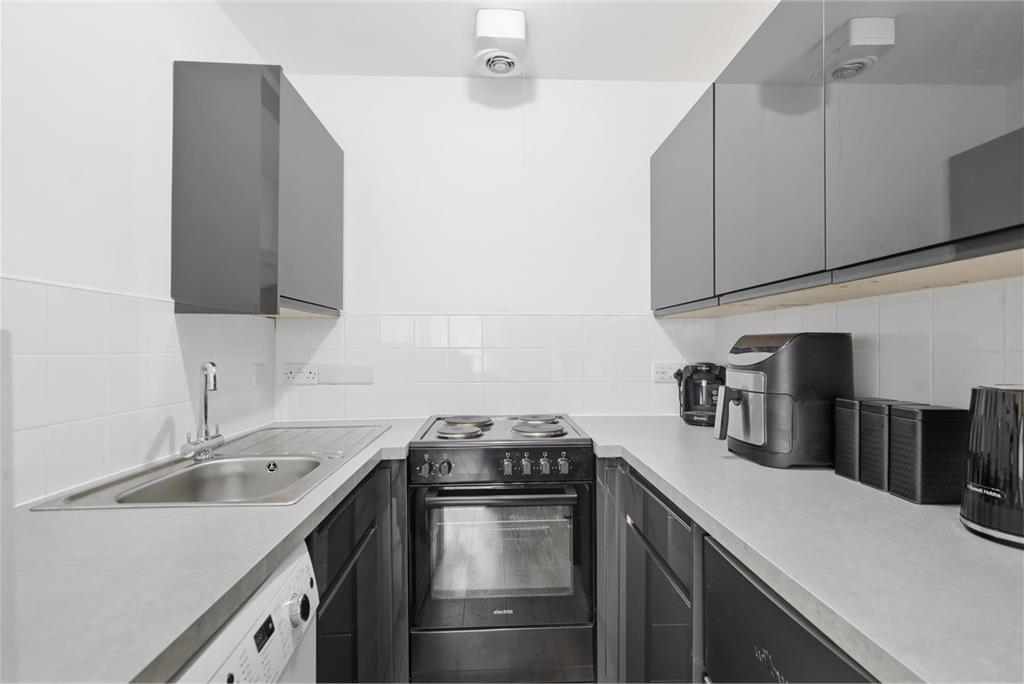 15/14 Wardlaw Place,
Edinburgh,
EH11 1UD - image 4