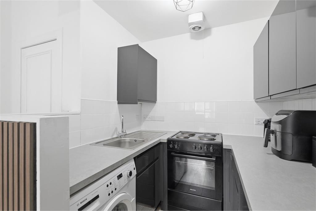 15/14 Wardlaw Place,
Edinburgh,
EH11 1UD - image 5