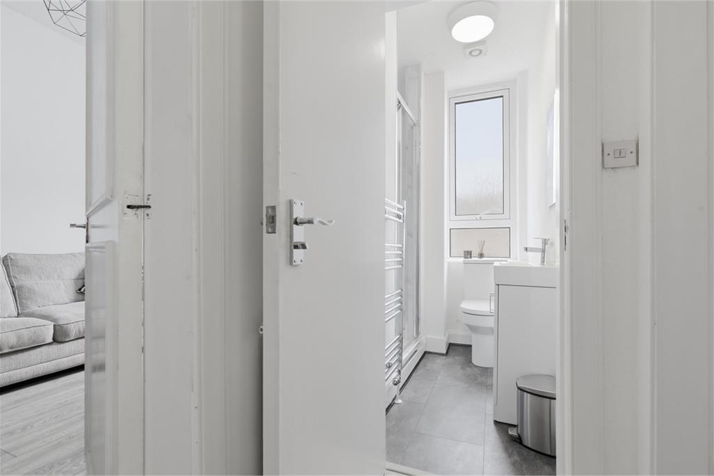 15/14 Wardlaw Place,
Edinburgh,
EH11 1UD - image 7