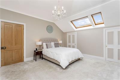 7/2 Carlton Street, Edinburgh, EH4 1NE - image 11