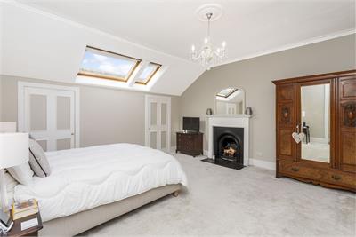 7/2 Carlton Street, Edinburgh, EH4 1NE - image 10