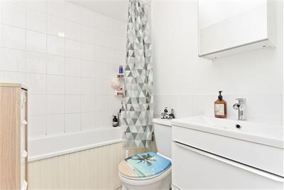 40/7 Calder Gardens, Edinburgh, EH11 4LG - image 11
