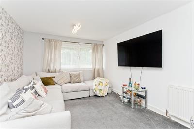 40/7 Calder Gardens, Edinburgh, EH11 4LG - image 3