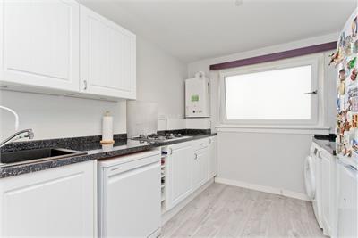 40/7 Calder Gardens, Edinburgh, EH11 4LG - image 6