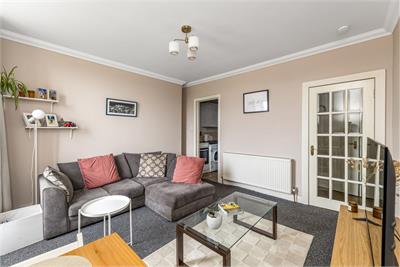 79 (2F2), High Street, Dalkeith, EH22 1JA - image 7