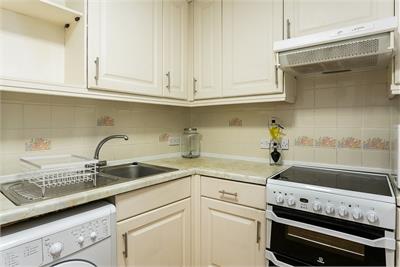 1f1, 24 Montague Street, Edinburgh, EH8 9QX - image 9