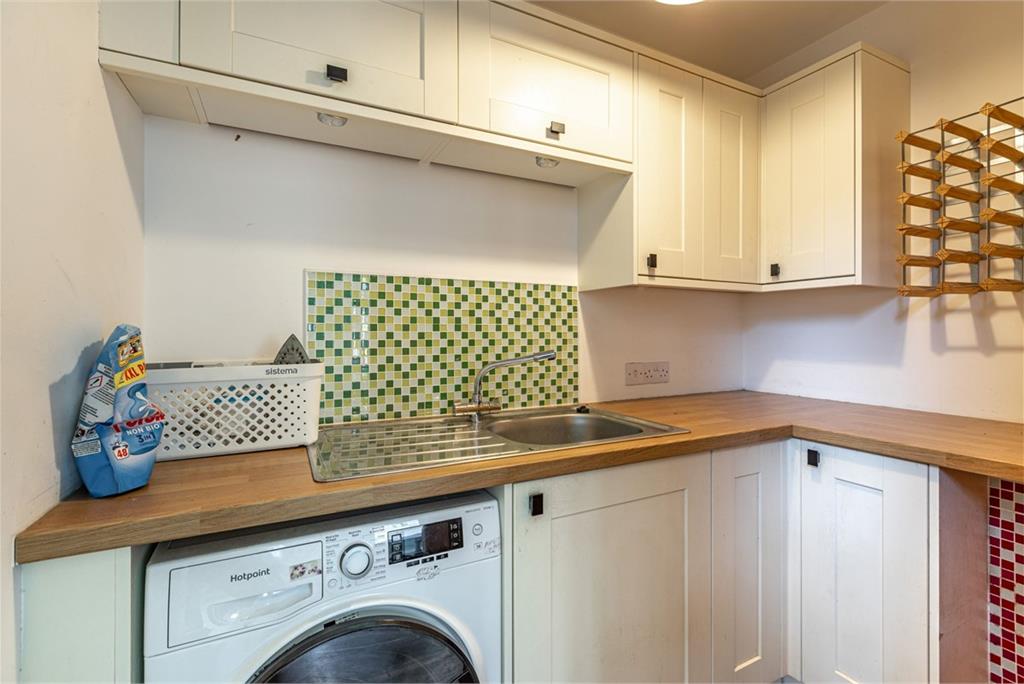 14 Wedale View, Stow, TD1 2SJ - image 23