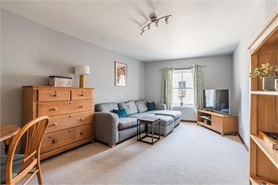 18/32 John's Place, Edinburgh, EH6 7EN - image 2