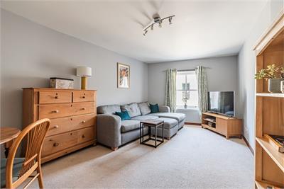 18/32 John's Place, Edinburgh, EH6 7EN - image 2