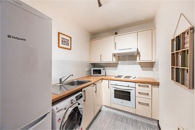 18/32 John's Place, Edinburgh, EH6 7EN - image 4