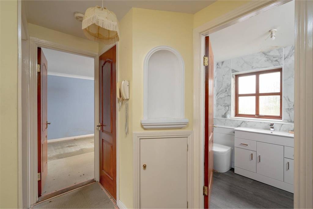 2/2 North Werber Place,
Edinburgh,
EH4 1TE - image 13