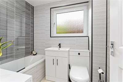 3 Hallcroft Gardens, Ratho, Newbridge, EH28 8SG - image 20