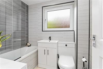 3 Hallcroft Gardens, Ratho, Newbridge, EH28 8SG - image 20