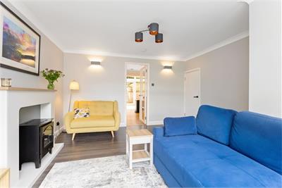 3 Hallcroft Gardens, Ratho, Newbridge, EH28 8SG - image 3