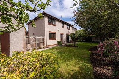 32 Vinefields, Pencaitland, EH34 5HD - image 2