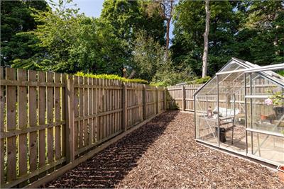 32 Vinefields, Pencaitland, EH34 5HD - image 22