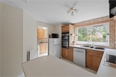 32 Vinefields, Pencaitland, EH34 5HD - image 9
