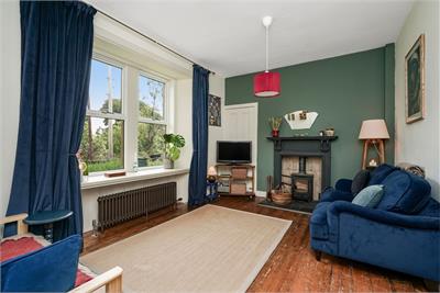 Entryhead, Nine Mile Burn, Penicuik, EH26 9NB - image 2